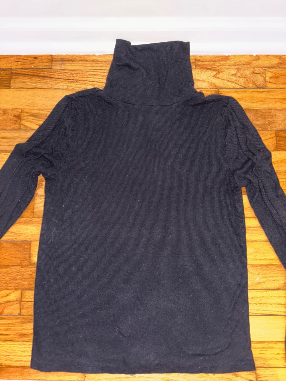🩷LOFT Women’s Ribbed Black Turtleneck Sweater